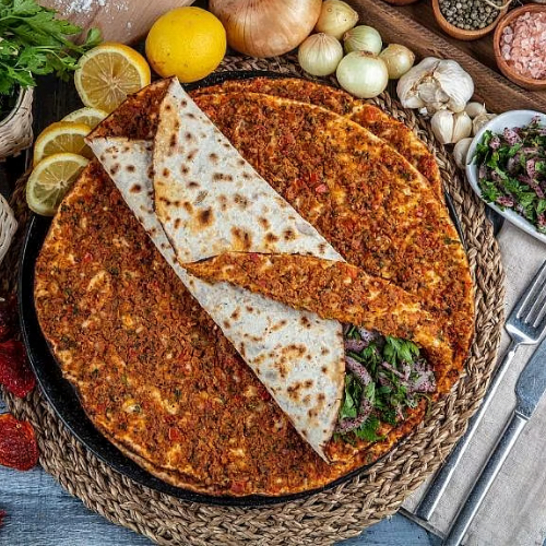 Lahmacun Tabağı